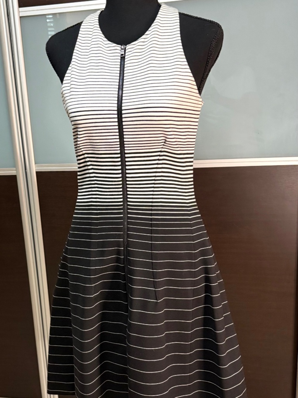 BCBG Giuliana Dress XS